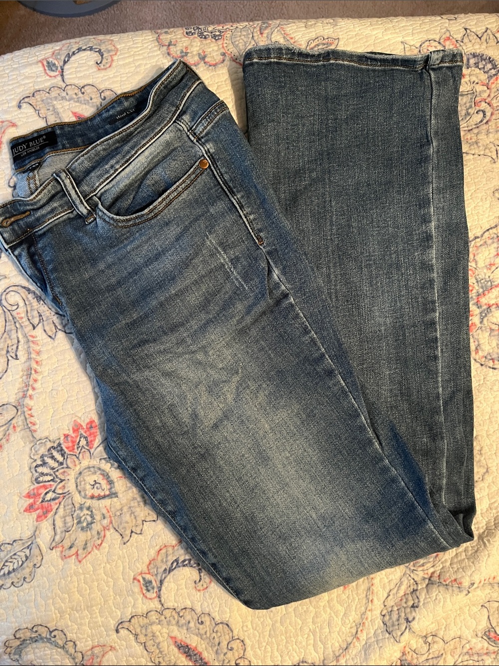 Judy Blue Faded Blue Bootcut Jeans